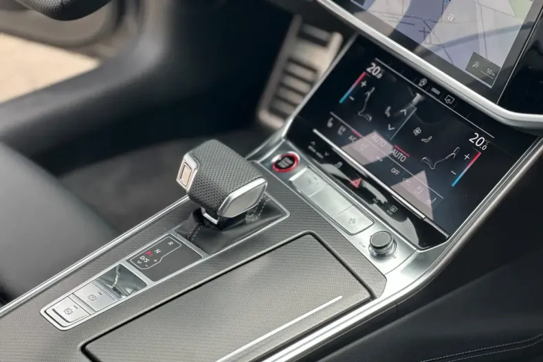 Audi RS6 din 2024 cu 16.000 km - oferta AUD165510 - foto 27