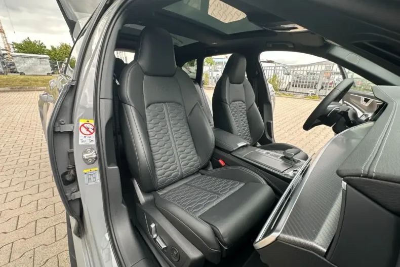 Audi RS6 din 2024 cu 16.000 km - oferta AUD165510 - foto 28