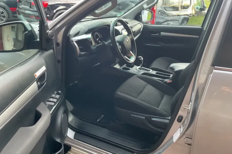 Toyota Hilux din 2021 cu 72.980 km - oferta TOY165516 - foto 7