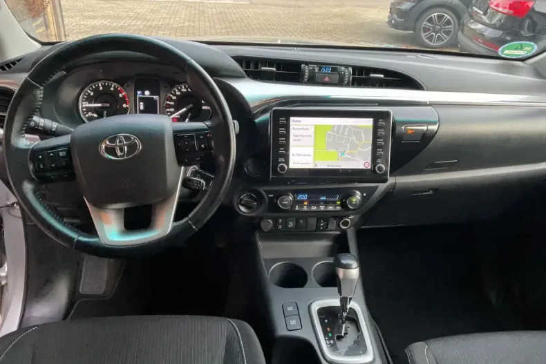 Toyota Hilux din 2021 cu 72.980 km - oferta TOY165516 - foto 8