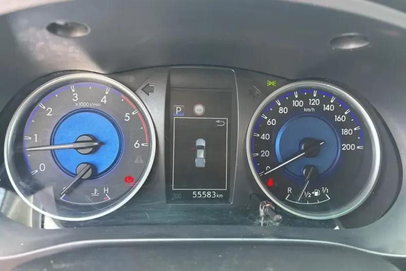 Toyota Hilux din 2020 cu 55.583 km - oferta TOY165517 - foto 16