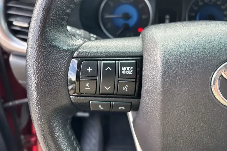 Toyota Hilux din 2020 cu 55.583 km - oferta TOY165517 - foto 17