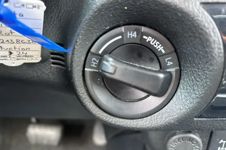 Toyota Hilux din 2020 cu 55.583 km - oferta TOY165517 - foto 19