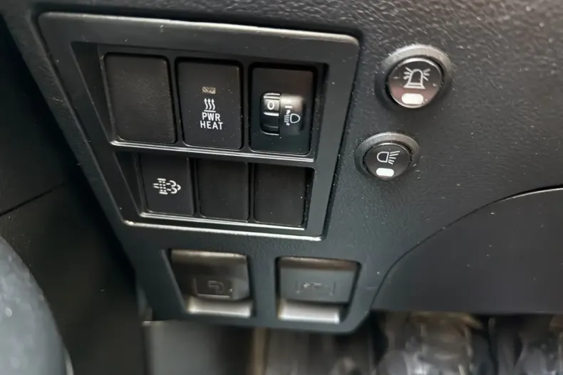 Toyota Hilux din 2020 cu 66.000 km - oferta TOY165518 - foto 23