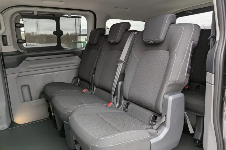 Ford Transit Custom din 2025 cu 13.666 km - oferta FOR165519 - foto 11