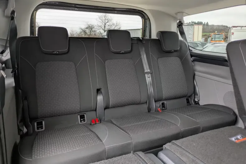 Ford Transit Custom din 2025 cu 13.666 km - oferta FOR165519 - foto 14