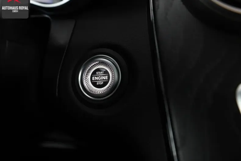 Mercedes-Benz GLC 200 din 2021 cu 50.000 km - oferta MER165520 - foto 16