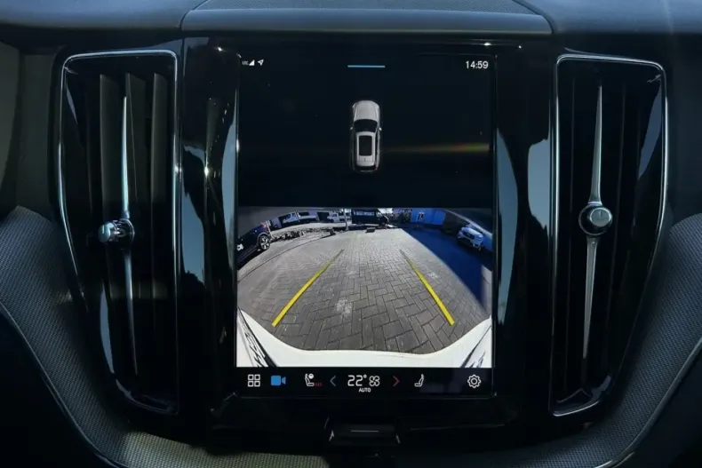 Volvo XC60 din 2024 cu 29.900 km - oferta VOL165529 - foto 22