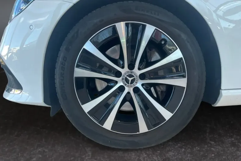 Mercedes-Benz E 300 din 2021 cu 86.000 km - oferta MER165538 - foto 17