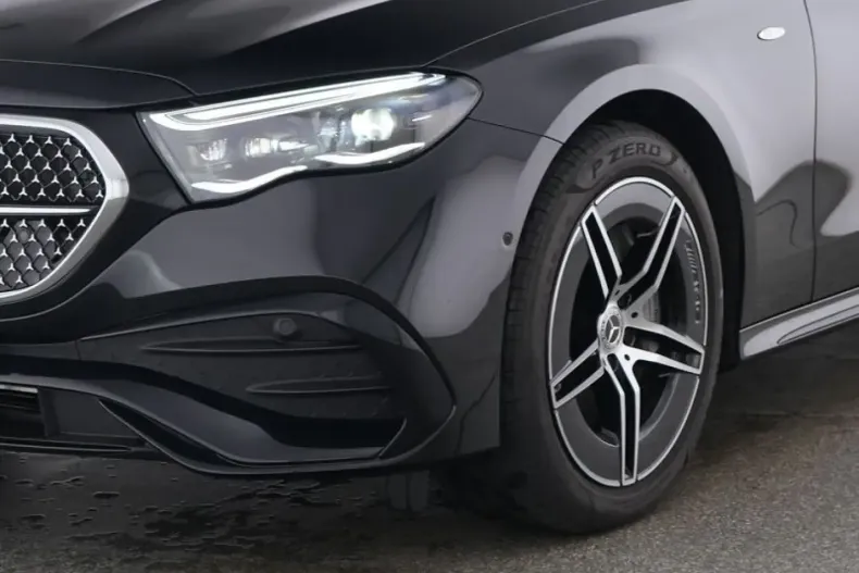 Mercedes-Benz E 300 din 2025 cu 12.521 km - oferta MER165543 - foto 3