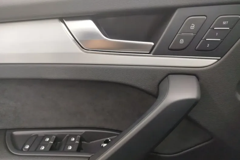 Audi SQ5 din 2022 cu 40.019 km - oferta AUD165548 - foto 6