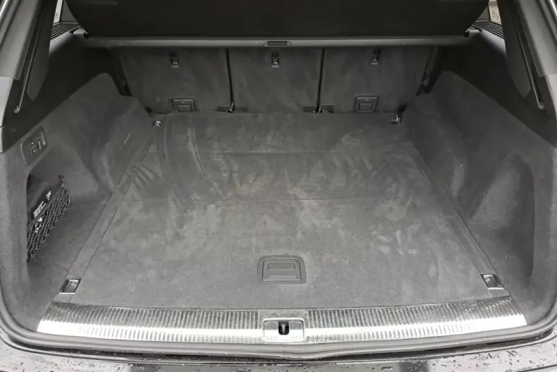 Audi SQ7 din 2021 cu 32.432 km - oferta AUD165554 - foto 16