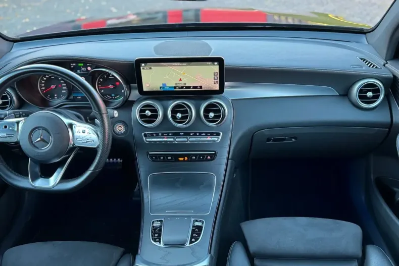 Mercedes-Benz GLC 200 din 2021 cu 98.000 km - oferta MER165560 - foto 10