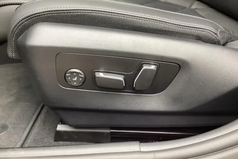 BMW 520 din 2024 cu 27.400 km - oferta BMW165565 - foto 20