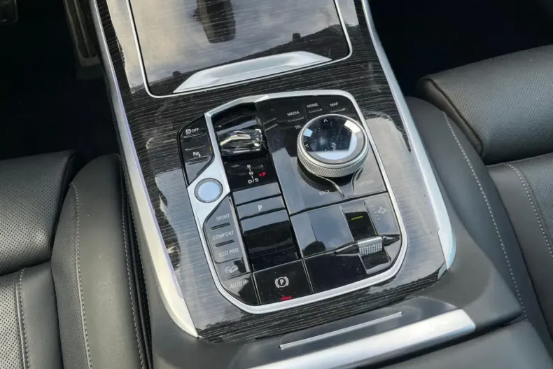 BMW X7 din 2025 cu 25.000 km - oferta BMW165568 - foto 7