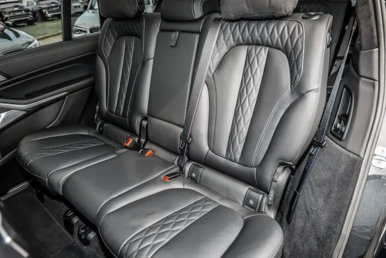 BMW X7 din 2023 cu 83.925 km - oferta BMW165569 - foto 13