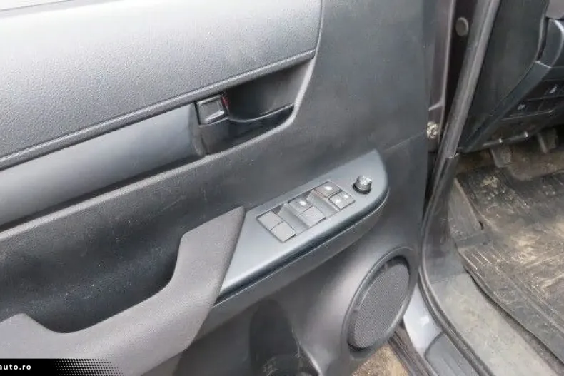 Toyota Hilux din 2021 cu 103.400 km - oferta TOY165574 - foto 12