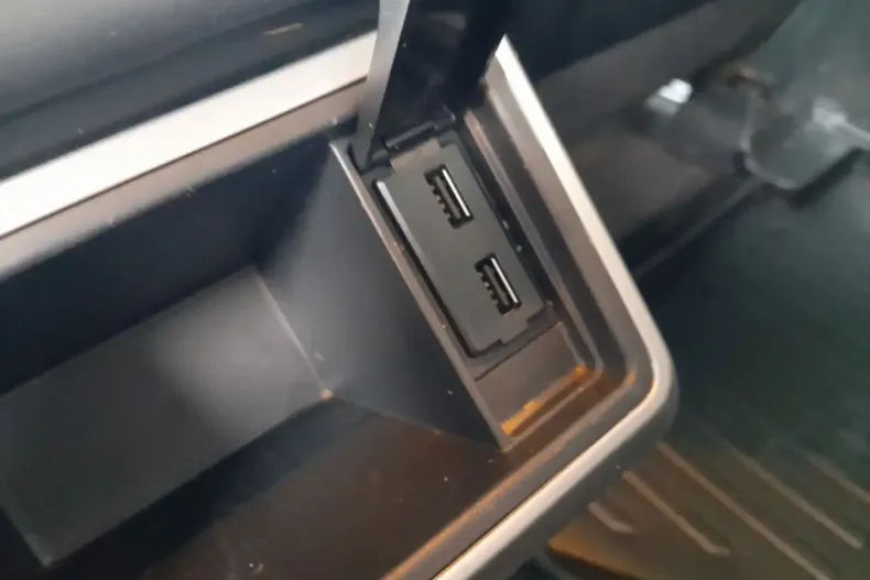 Mitsubishi L200 din 2020 cu 92.700 km - oferta MIT165575 - foto 13