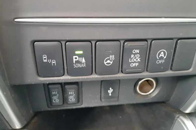 Mitsubishi L200 din 2020 cu 92.700 km - oferta MIT165575 - foto 19