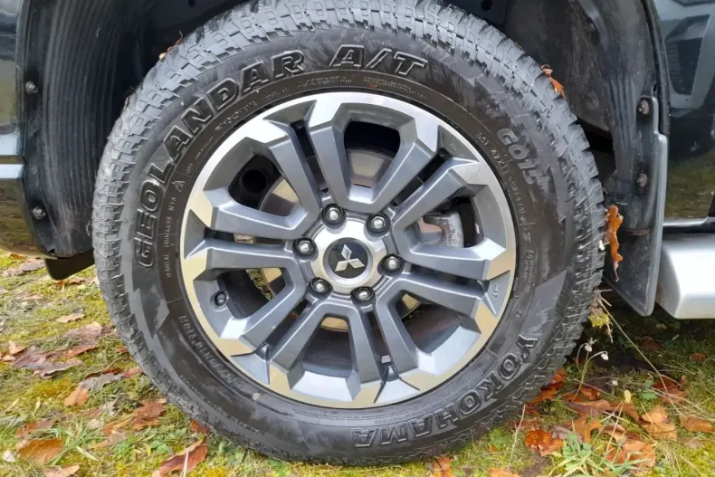 Mitsubishi L200 din 2020 cu 92.700 km - oferta MIT165575 - foto 27