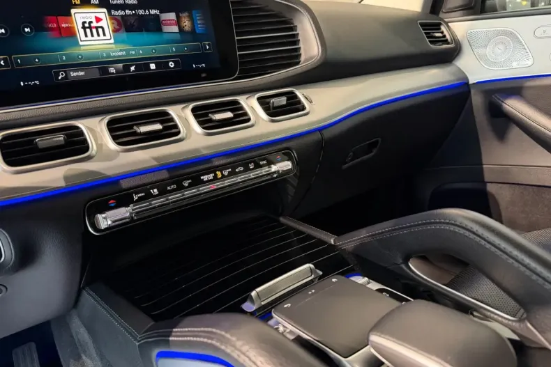 Mercedes-Benz GLE 300 din 2020 cu 62.000 km - oferta MER165576 - foto 17