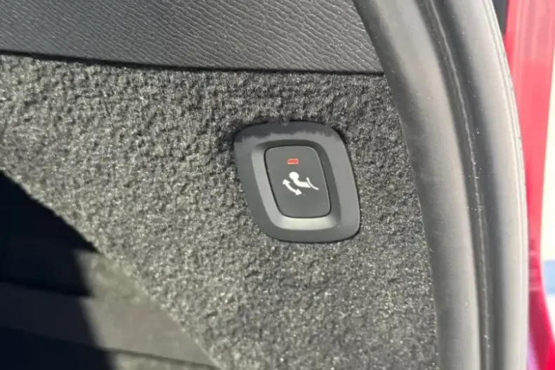 Volvo XC90 din 2020 cu 73.000 km - oferta VOL165581 - foto 7