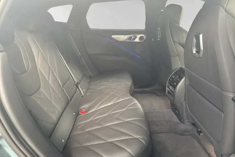 BMW XM din 2024 cu 29.747 km - oferta BMW165589 - foto 11