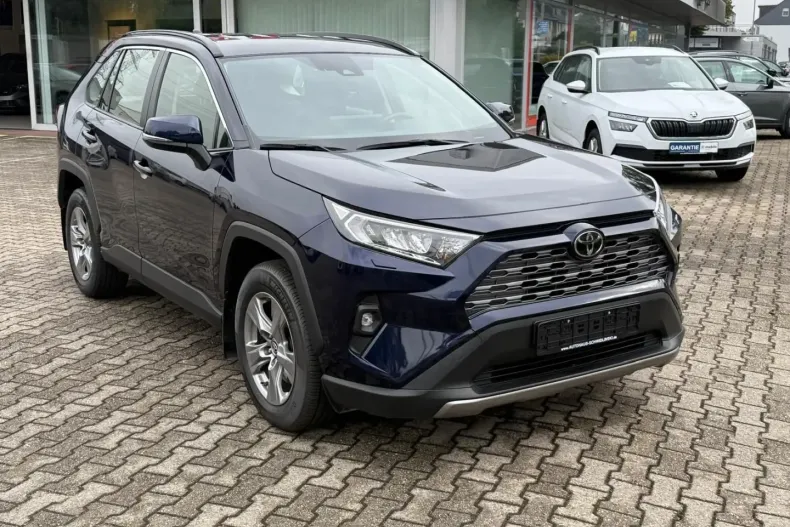 Toyota RAV4 din 2023 cu 50.860 km - oferta TOY165593 - foto 2