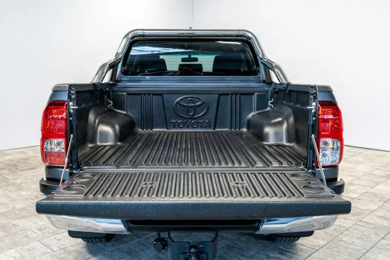 Toyota Hilux din 2024 cu 20.000 km - oferta TOY165596 - foto 27