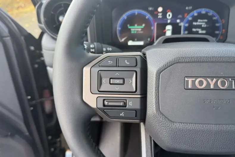 Toyota Land Cruiser din 2024 cu 14.990 km - oferta TOY165598 - foto 22