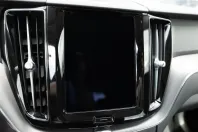 Volvo XC60 din 2023 cu 47.282 km - oferta VOL165609 - foto 8