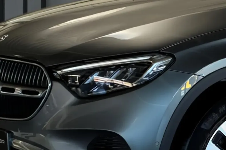 Mercedes-Benz GLC 220 din 2023 cu 41.714 km - oferta MER165623 - foto 1