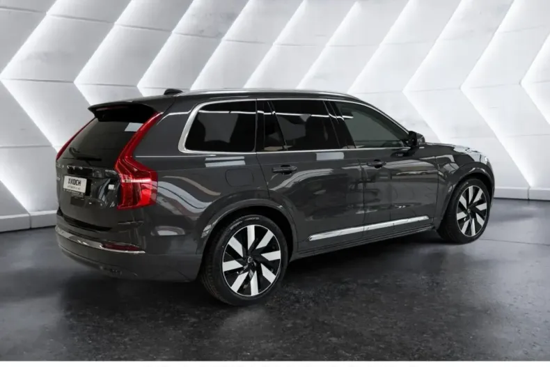 Volvo XC90 din 2024 cu 19.685 km - oferta VOL165626 - foto 3