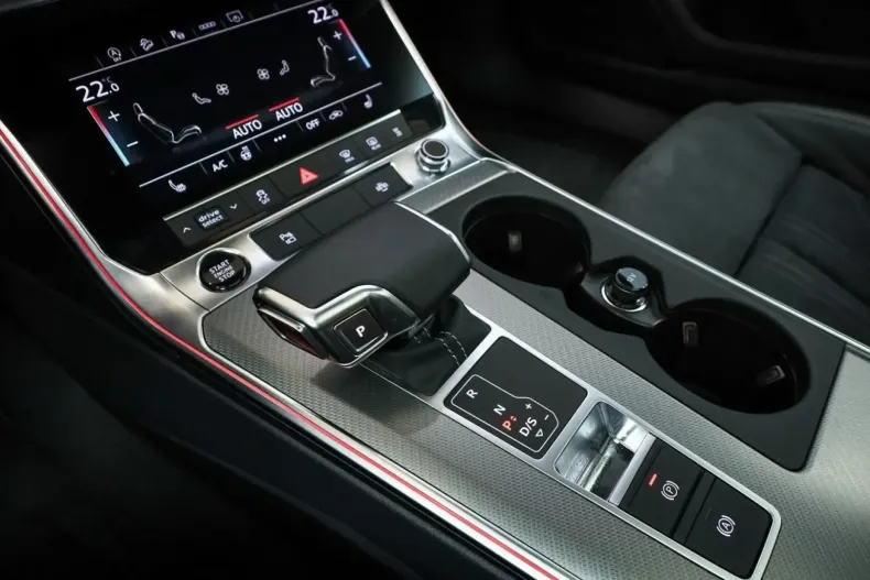 Audi A6 Allroad din 2024 cu 10.900 km - oferta AUD165651 - foto 13