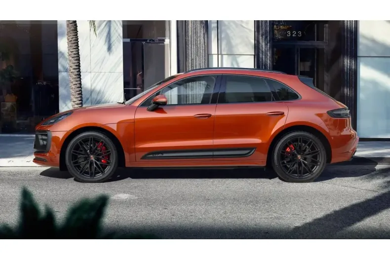 Porsche Macan din 2024 cu 10.900 km - oferta POR165655 - foto 1