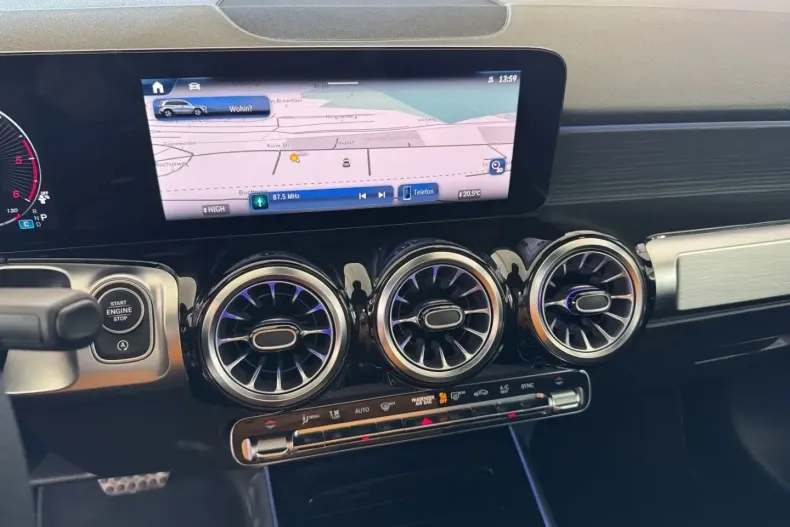 Mercedes-Benz GLB 220 din 2024 cu 17.348 km - oferta MER165667 - foto 12