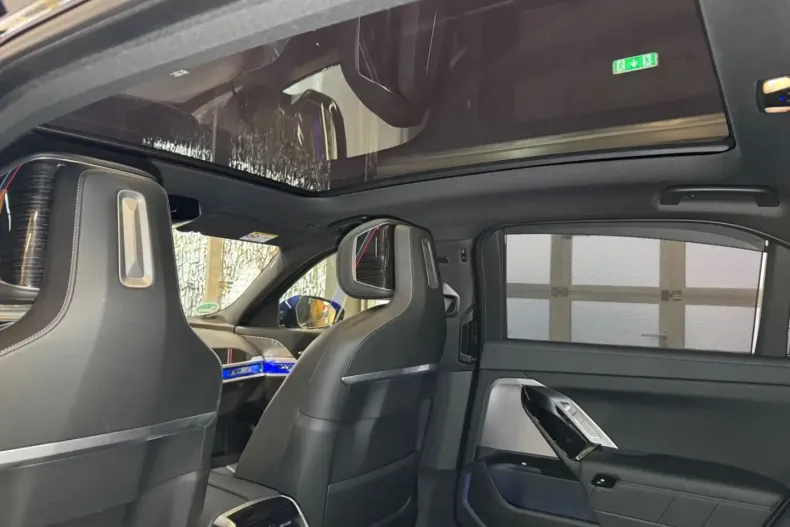 BMW 740 din 2024 cu 14.551 km - oferta BMW165677 - foto 17