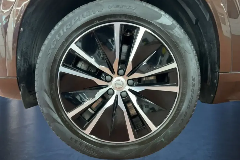 Volvo XC90 din 2020 cu 56.786 km - oferta VOL165692 - foto 20