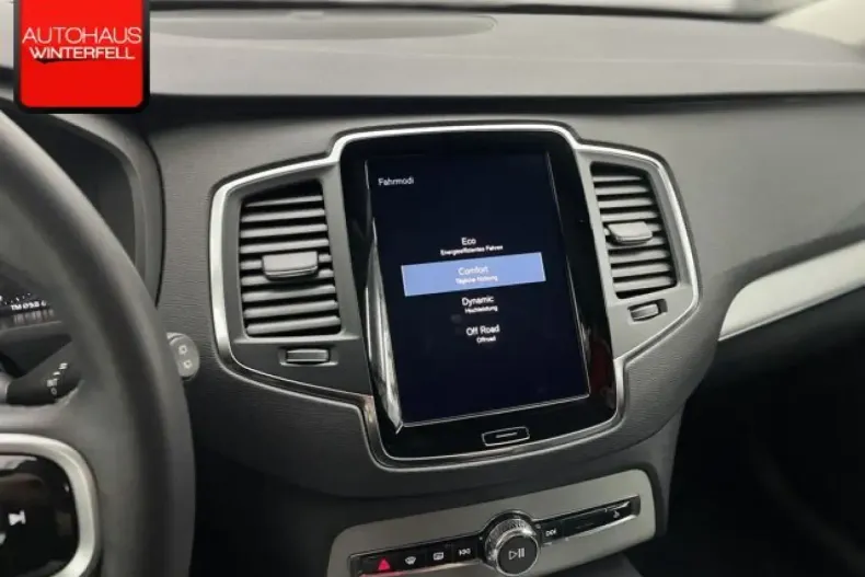 Volvo XC90 din 2020 cu 57.708 km - oferta VOL165693 - foto 23