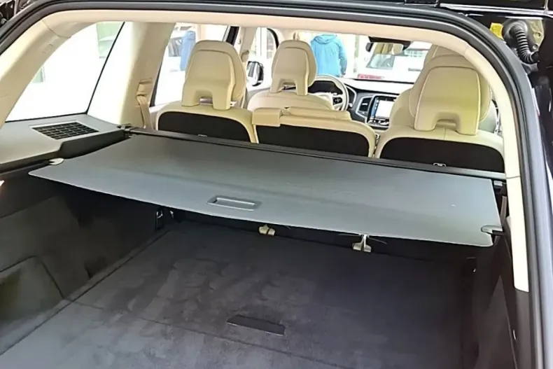 Volvo XC90 din 2020 cu 67.571 km - oferta VOL165694 - foto 9