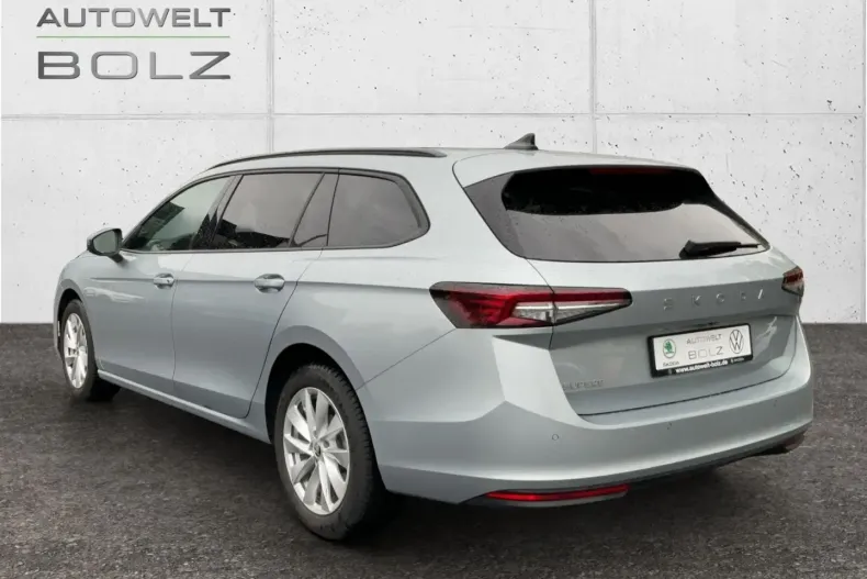 Skoda Superb din 2024 cu 25.092 km - oferta SKO165695 - foto 6