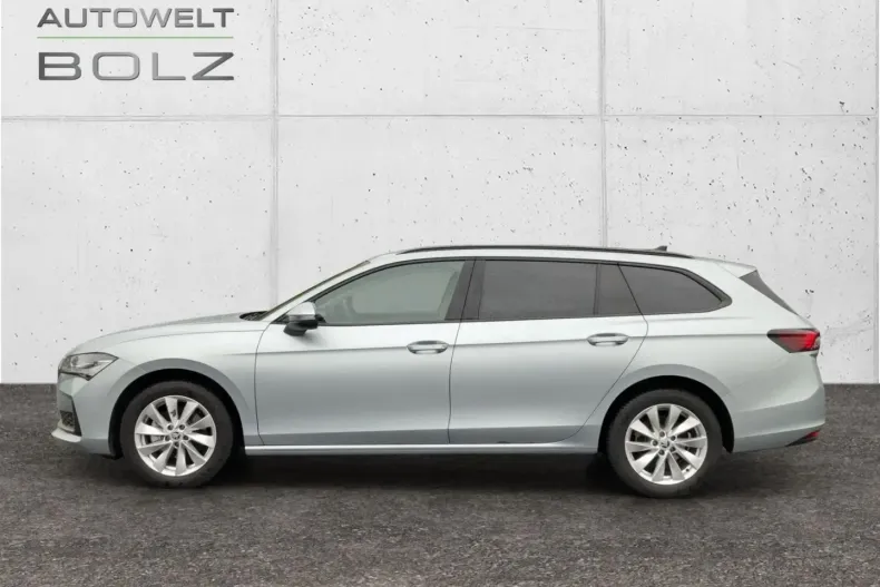 Skoda Superb din 2024 cu 25.092 km - oferta SKO165695 - foto 7