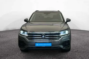 Volkswagen Touareg din 2024 - oferta VOL165701