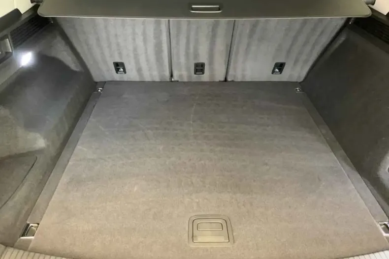 Volkswagen Touareg din 2024 cu 18.700 km - oferta VOL165701 - foto 7