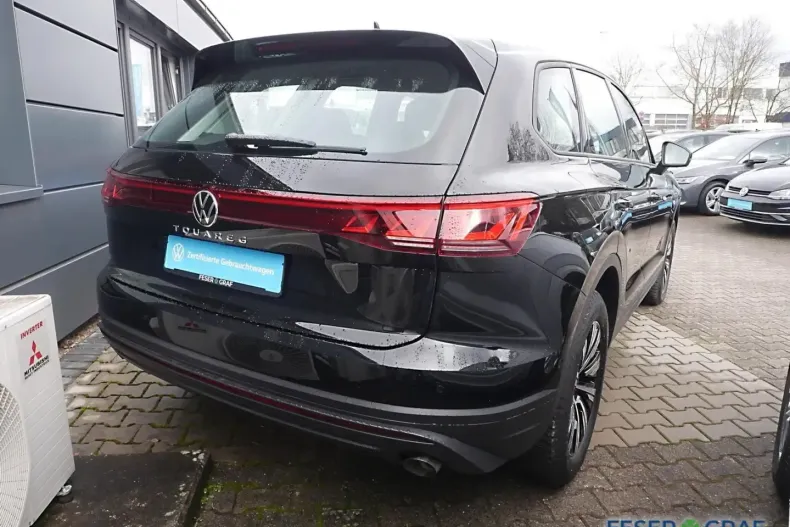 Volkswagen Touareg din 2024 cu 12.520 km - oferta VOL165703 - foto 2