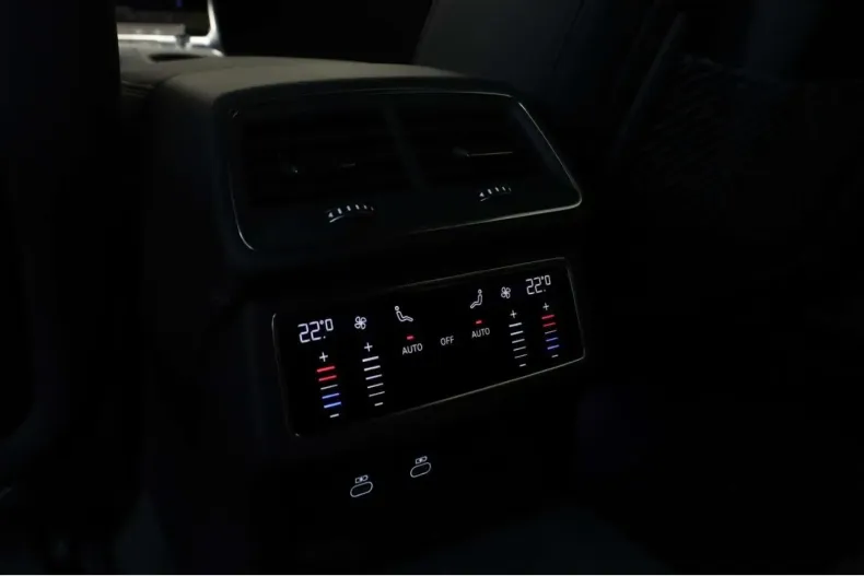 Audi A6 Allroad din 2024 cu 5.663 km - oferta AUD165724 - foto 18