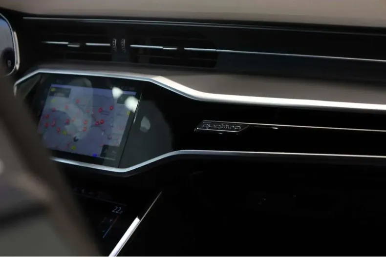 Audi A6 Allroad din 2024 cu 5.663 km - oferta AUD165724 - foto 19