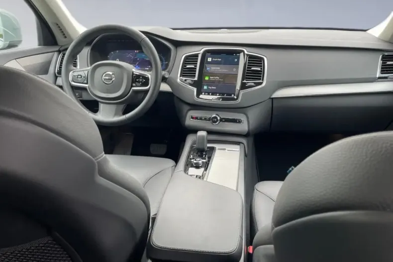 Volvo XC90 din 2024 cu 12.874 km - oferta VOL165727 - foto 9