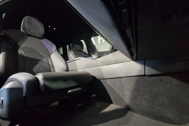 BMW 530 din 2024 cu 31.000 km - oferta BMW165744 - foto 21