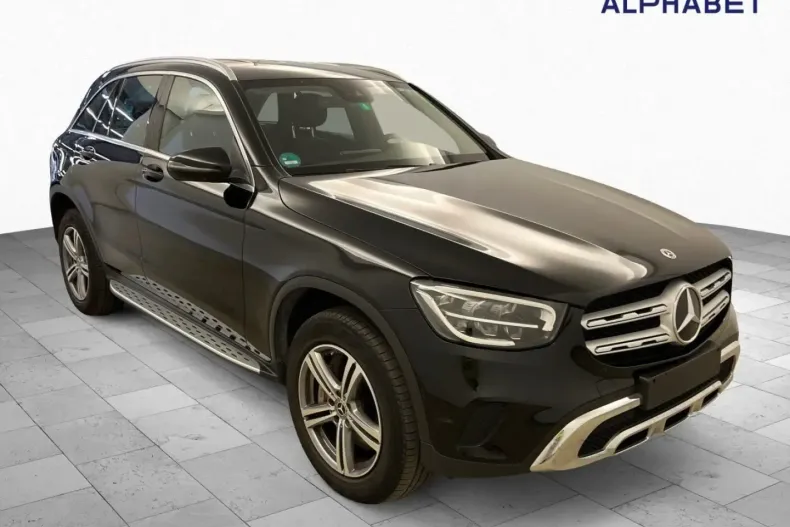 Mercedes-Benz GLC 300 din 2022 cu 75.033 km - oferta MER165755 - foto 1